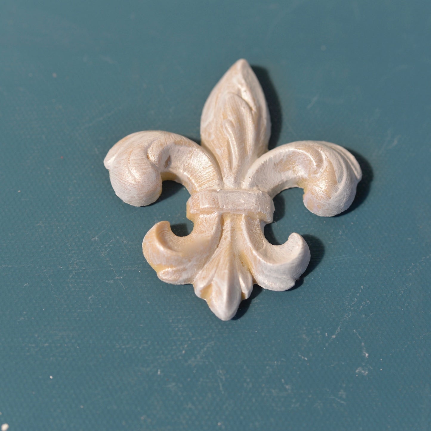 FDL 3 - Fleur-de-lis