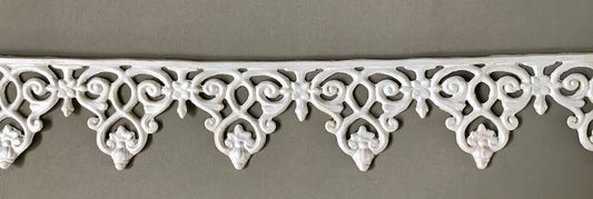 T14 - Greek Scroll Trim