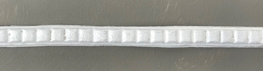 T47 - Large Dentil Trim
