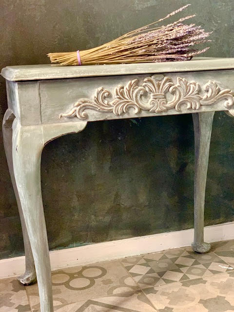 Our Large Scroll Pediment, P6N, looking fabulous on a table reloved by one of our customers. Click on the image link to purchase this product.