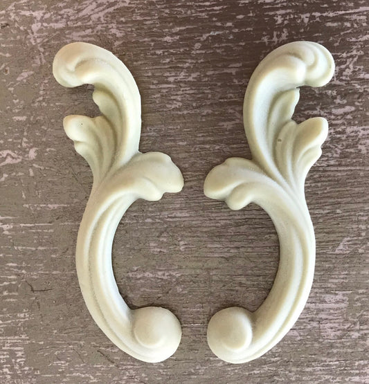 SC2 - Small Shabby Chic Scrolls